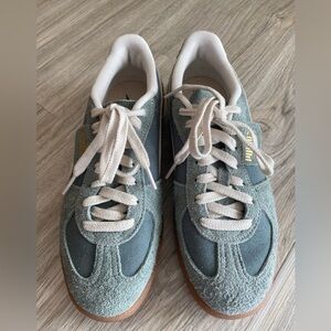 Puma Women's Sneakers